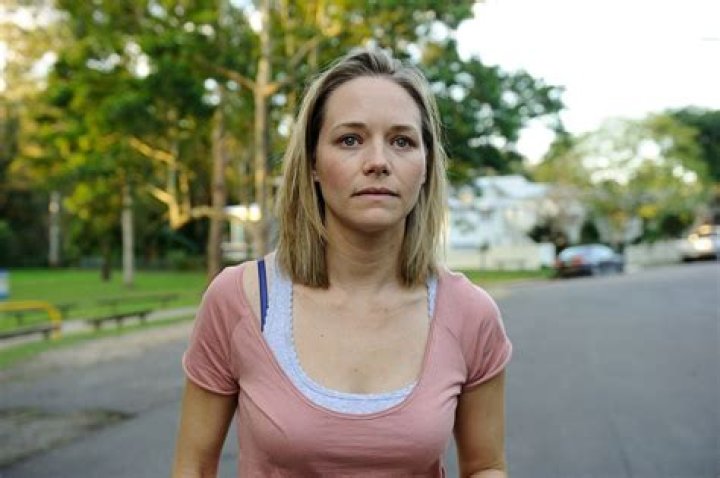 Adrienne Pickering Net Worth, Earnings, Salary, Dating, Boyfriend, Wiki-Bio