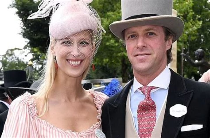 Devon Windsor Net worth, Age, Height, Fiance, Wedding, Wiki, Sister