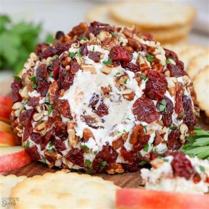 Dried Cherry Pecan Cheese Ball Recipe