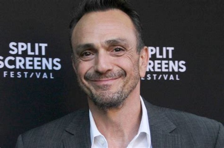 Hank Azaria Height, Weight, Measurements, Shoe Size