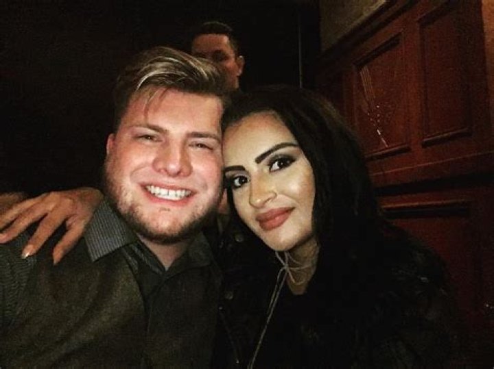 Is Codi Butts dating? Intersting facts on Codi Butts wiki; know his net worth