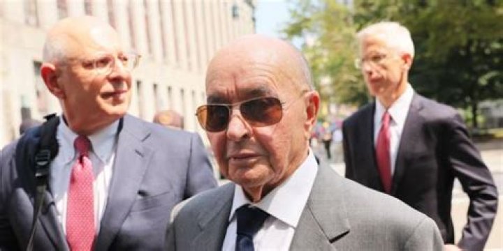 Joe Lewis Net Worth: Career, Home, Age, Income, All You Need to Know - SarkariResult