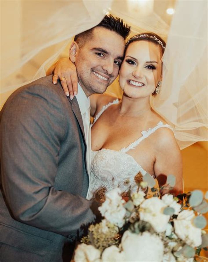 Josh Barro Dating, Boyfriend, Married, Husband, Gay, Married Life