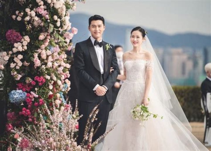 Korean Actress Jun Ji-Hyun Married, Husband, Child