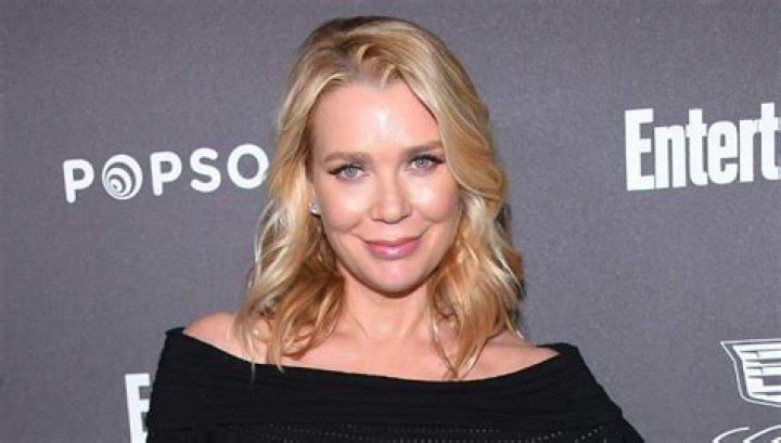 Laurie Holden Height, Weight, Measurements, Bra Size, Shoe Size