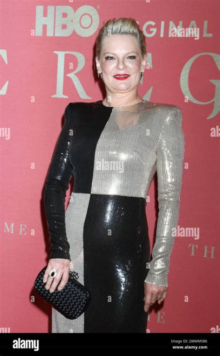 Martha Plimpton Height, Weight, Measurements, Bra Size, Shoe Size