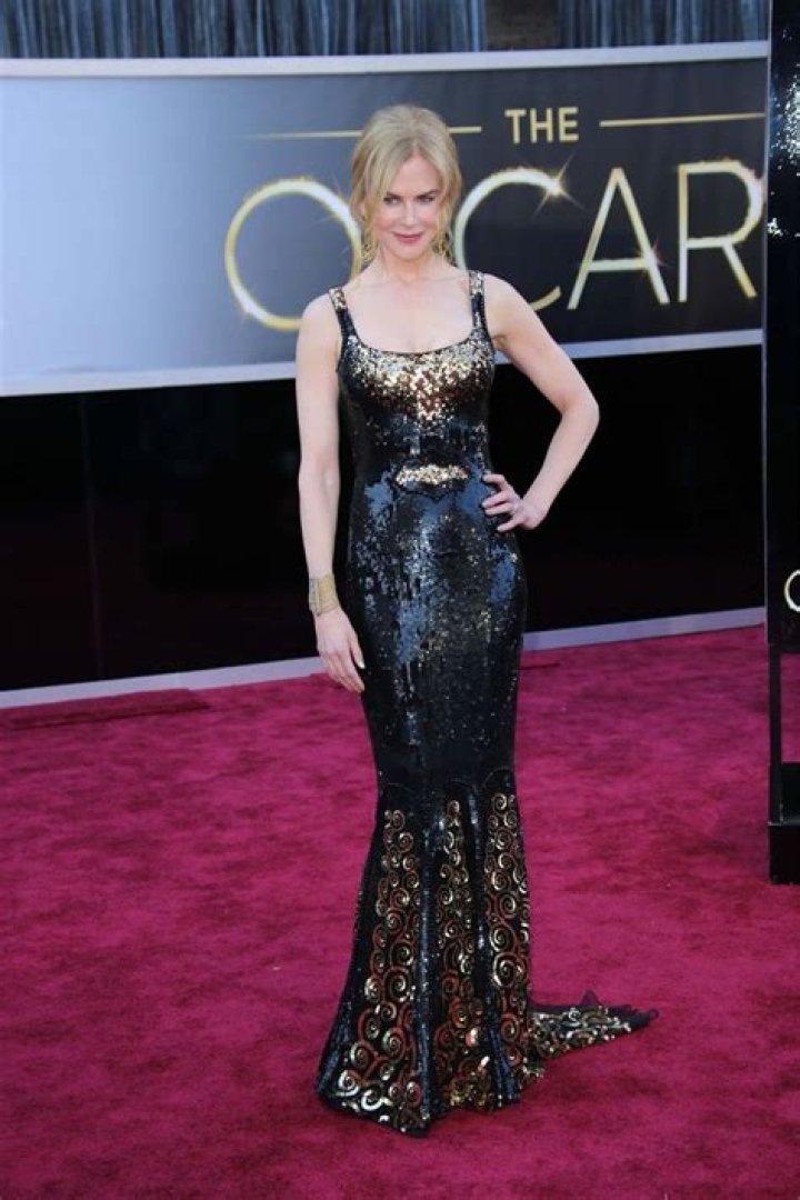 Nicole Kidman’s Height, Weight, Dating History, Body Measurements, Net Worth & More