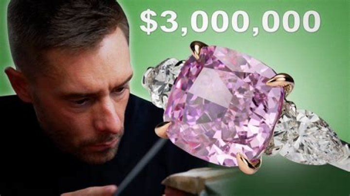Robin McLeavy Generated a Million Dollars Fortune; Here's How?