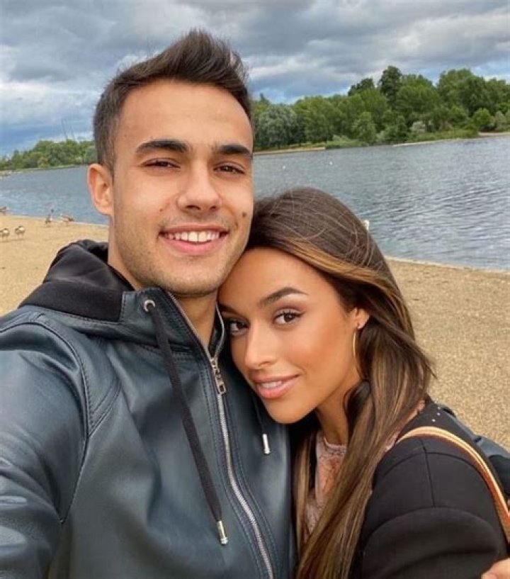 Sergio Reguilon Girlfriend 2023, Who is Marta Diaz? - Latest News