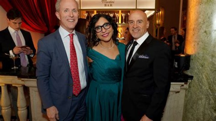 Shenae Grimes Net Worth: Details About Movies, Shows, Age, husband, TV - SarkariResult