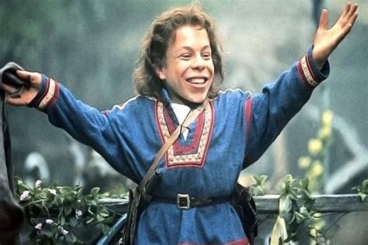 Warwick Davis Net Worth: Details About Movies, Wife, Age, Family, Height - SarkariResult