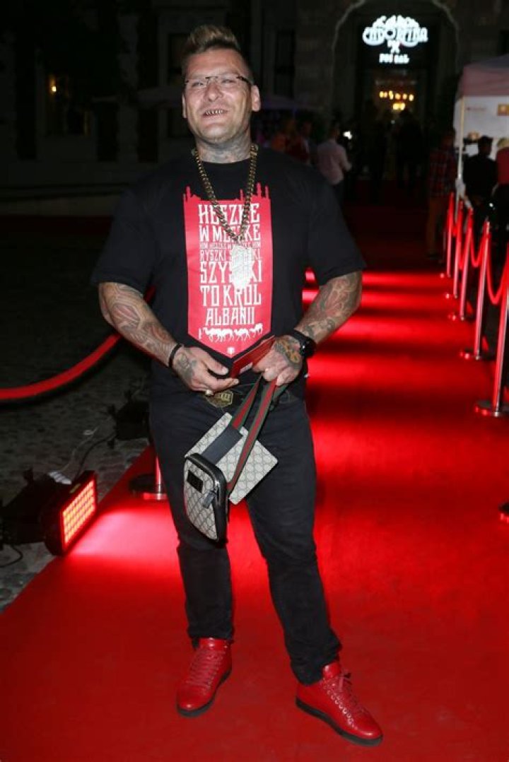 Who Is Popek Dating Now? A Look At The Polish Rapper’s Relationship History - SarkariResult